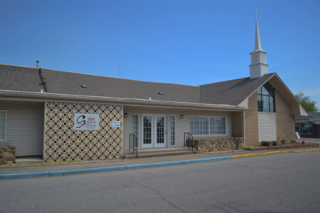 {icture of Grace Community Church